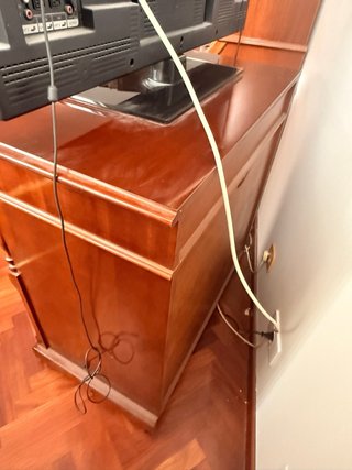 Mueble de madera para TV
