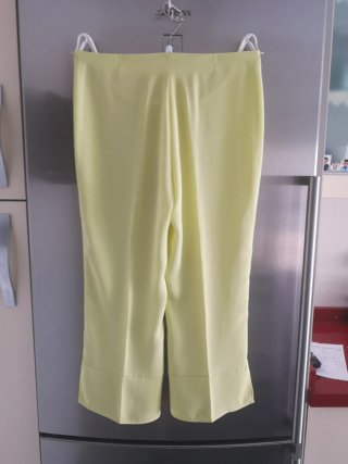 Pantalón capri verde mujer
