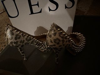 Zapatos Guess
