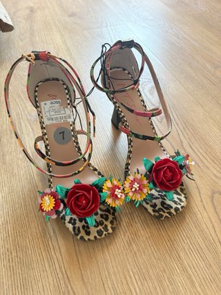 Betsey Johnson Zapatos Flores Talla 37