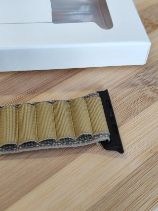 Cinturino stile Alpine loop per Apple Watch Ultra
