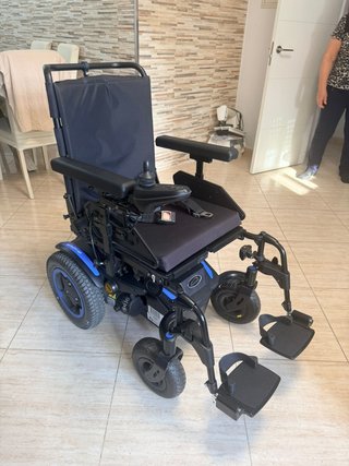 Silla de ruedas eléctrica Quickie