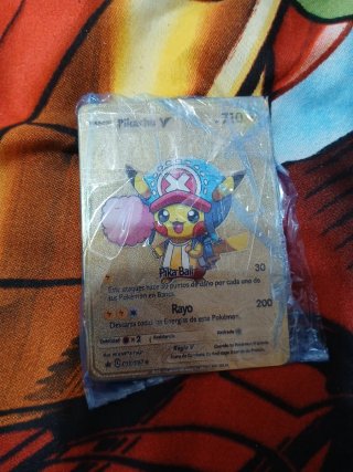 Carta Pokémon Pikachu V Dorada