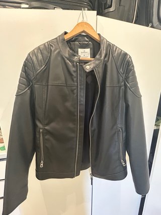 Campera Cuero Springfield Negra Talle M