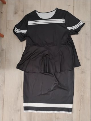 Conjunto falda y camiseta