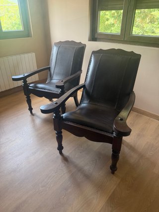 2 Butacas Antiguas Madera y Cuero