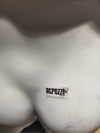 Maniquí articulado blanco