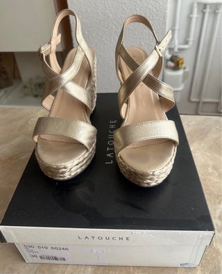 Sandalias cuña doradas Latouche T36
