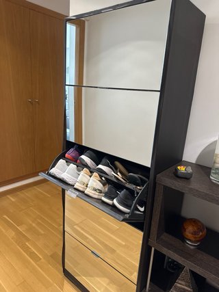 ZAPATERO DE ESPEJO + estantería (recibidor complet