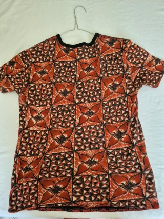 Camiseta Custo Talla M Estampado Tribal