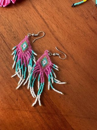 Lote pendientes y pulsera