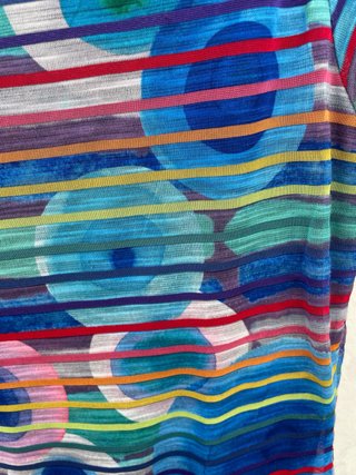 Vestido Desigual rayas y círculos