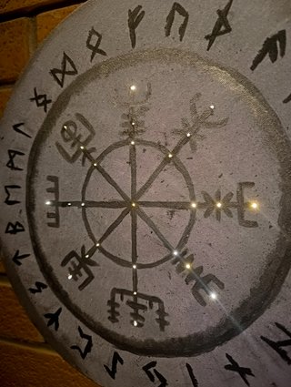 Vegvisir con cerchio runico, quadro con lucine