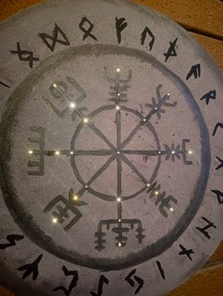 Vegvisir con cerchio runico, quadro con lucine