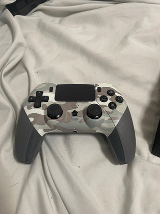 Consola PS4 + 7 Juegos + Mando !ES NEGOCIABLE!