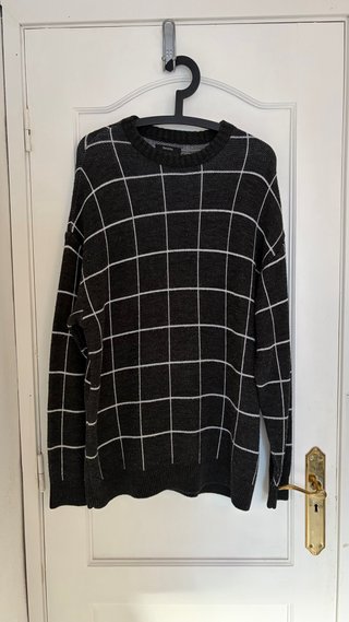 Jersey Bershka cuadros blanco y negro