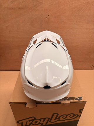 Casco Troy Lee Designs SE4 Blanco