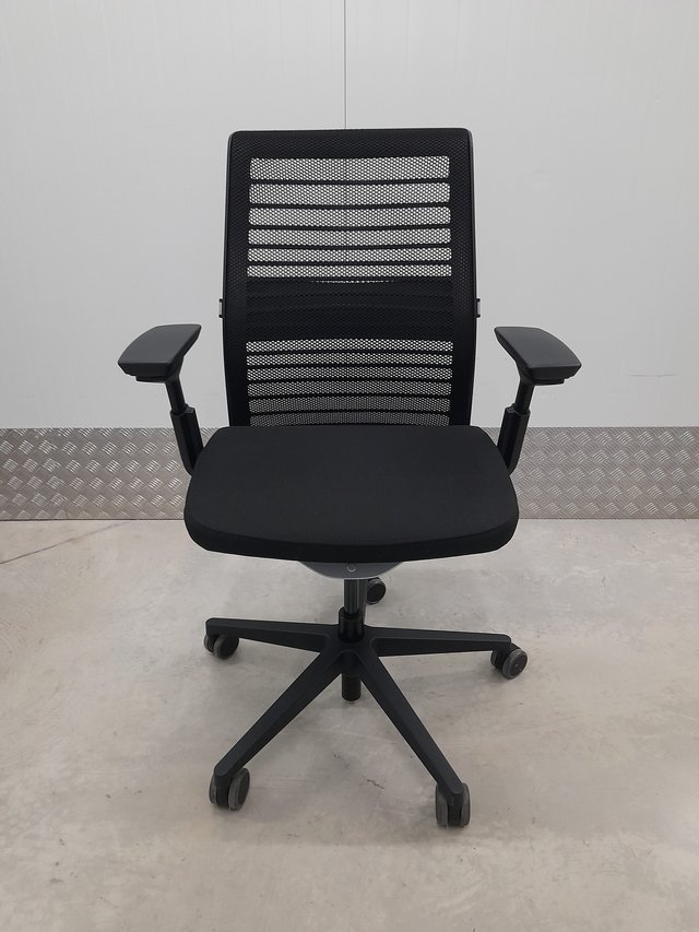 Silla STEELCASE THINK v2 ergonómica Profesional