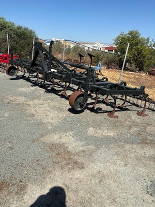 Cultivador/ Calificador  19 brazos