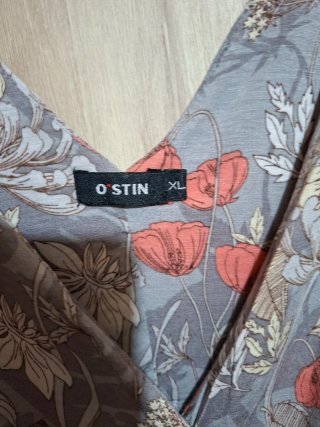 Camiseta Ostin L Estampado Tropical