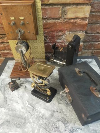 4 Artículos Antiguos Coleccionables, para Domingo