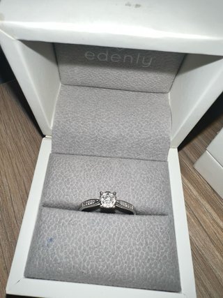 Anillo Oro Blanco Diamantes Edenly Talla 65