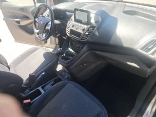 Ford Grand Tourneo Connec 2021