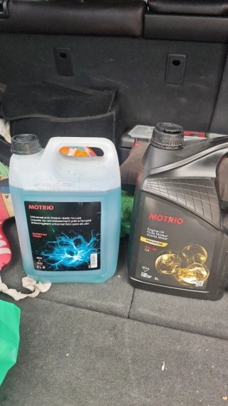 Combo Aceite y Anticongelante Motrio