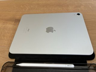 iPad 10ª Gen + Apple Pencil + Funda