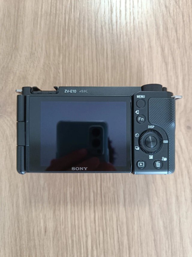 Corpo Sony ZV-E10