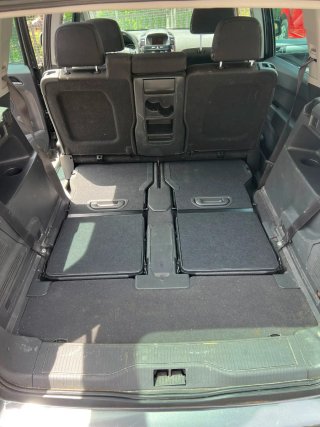 Opel Zafira 2011