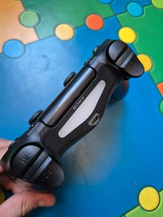 Mando PS4 Negro