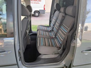 Volkswagen Caddy 2012