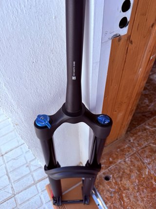 Horquilla Fox 38 Performance 180mm 15x110 Boost