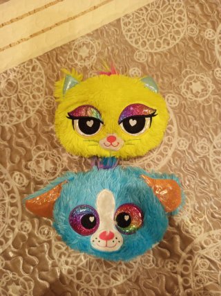 Peluche de gato.