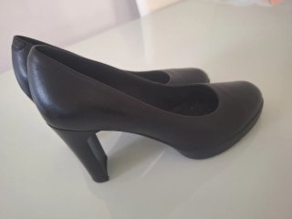 Zapatos de tacón Geox piel negros