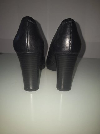 Zapatos de tacón Geox piel negros