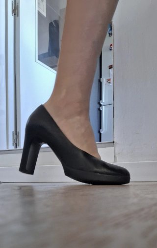Zapatos de tacón Geox piel negros