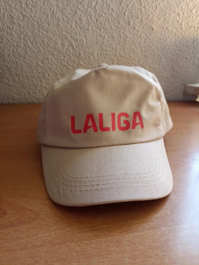 Gorra La Liga color beige