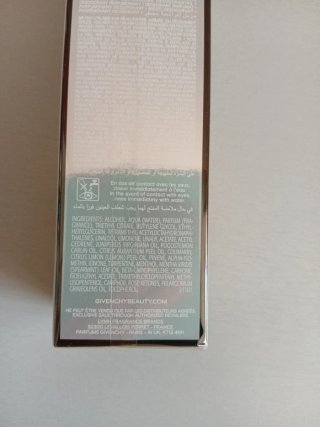 126. Deodorante Spray Givenchy Gentleman Society