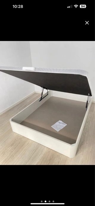 Canapés y colchones nuevos