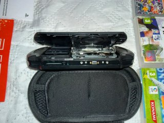 Console Sony PSP Nera + 5 Giochi