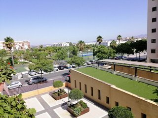 Piso en alquiler en Martín Carpena - Torre del Río en Málaga
