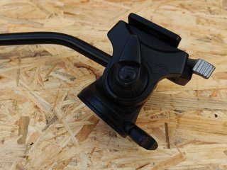 Monopie carbono con base articulada + rotula vídeo