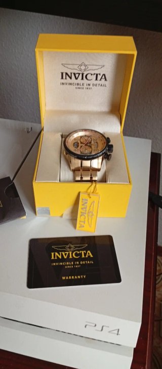 Reloj Invicta Aviator Dorado Cronógrafo