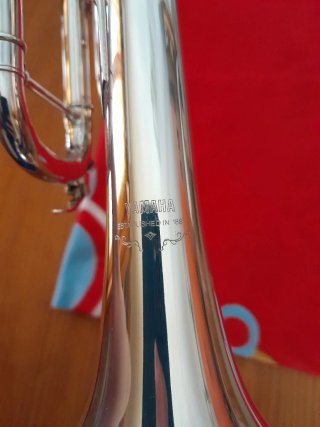 Trompeta Yamaha YTR 6335 Japan