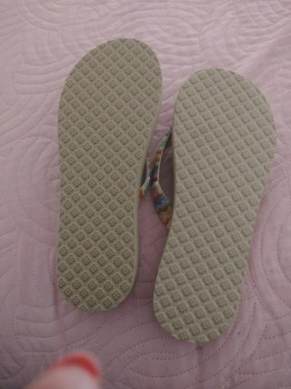 Sandalias de goma con flores