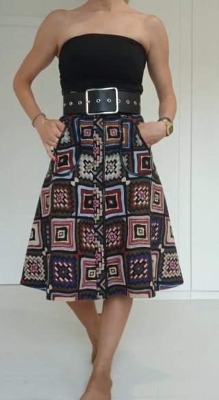 Falda étnica con bolsillos