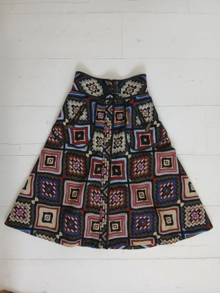 Falda étnica con bolsillos