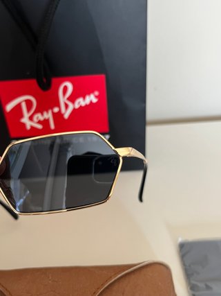 Ray-Ban Yevi RB3728 Occhiali da Sole Nuovi